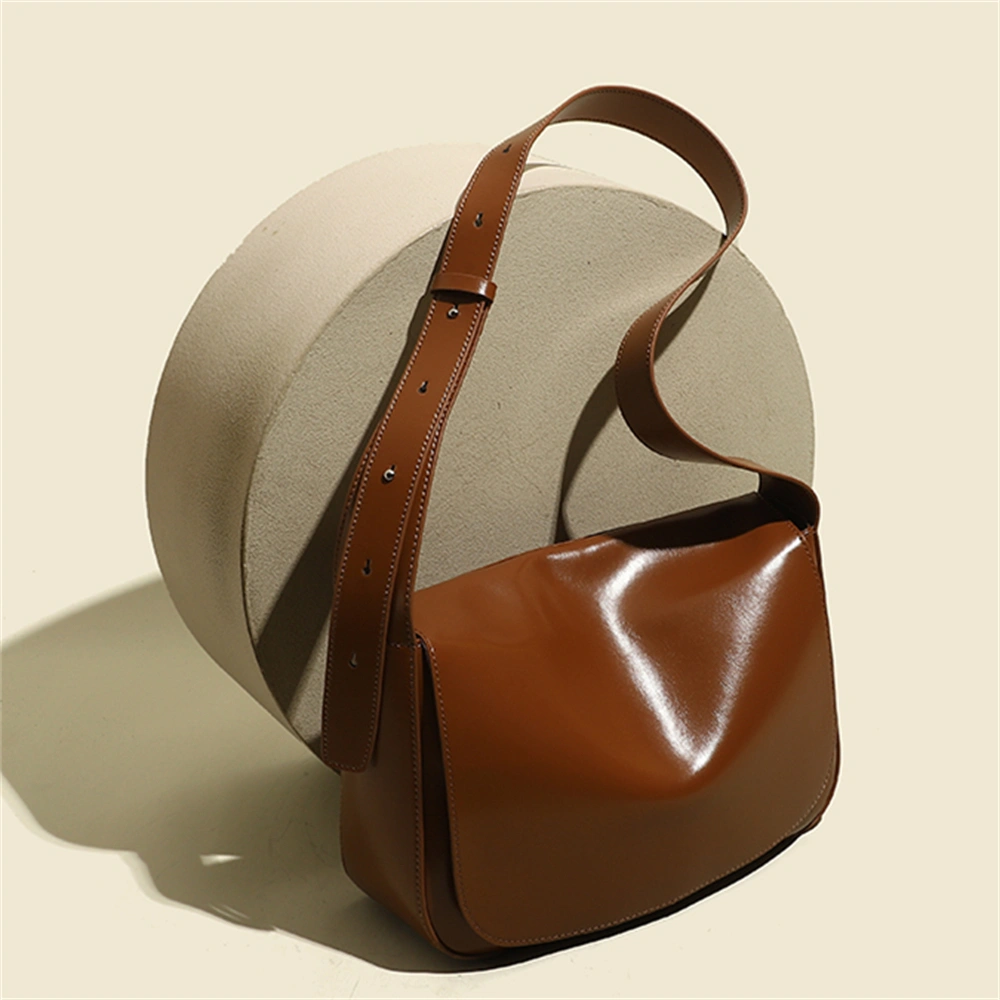 Wide Strap Genuine Leather Messenger Handbag